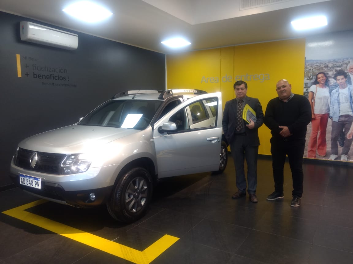 vehiculo_oficial.jpg